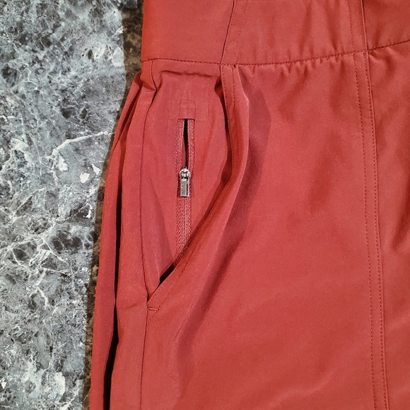Athleta Tribeca Utility Short in Dried Cinnamon, Size 16 - Picture 5 of 9